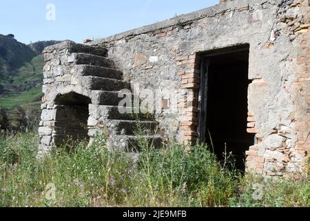 Perlupo Reggio Calabria - antiche rovine Foto Stock