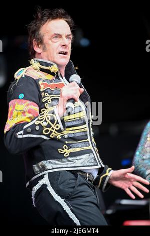 Tenpole Tudor , che si esibisce al Lets Rock Leeds 80s Festival , UK , 25.06.2022 Foto Stock