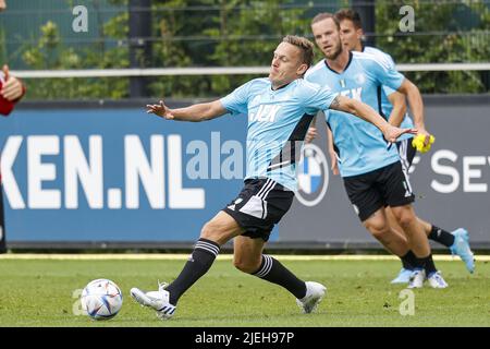 2022-06-27 11:44:14 ROTTERDAM - Jens Toornstra di Feyenoord durante la prima sessione di allenamento di Feyenoord al complesso sportivo 1908 il 27 giugno 2022 a Rotterdam, Olanda. ANP PIETER STAM DE JONGE olanda OUT - belgio OUT Foto Stock