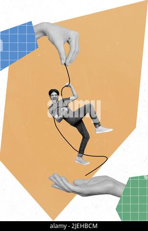 Creativo retro 3D rivista collage di tipo arrampicata corda fino tenendo da palme braccia isolato disegno sfondo Foto Stock