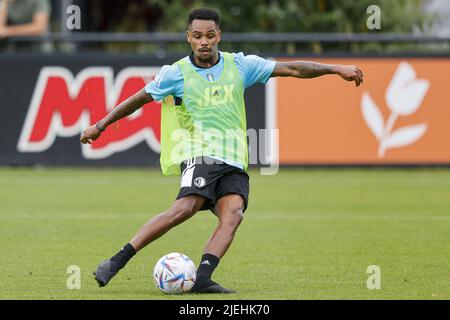 2022-06-27 12:21:56 ROTTERDAM - Danilo di Feyenoord durante la prima sessione di allenamento di Feyenoord al complesso sportivo 1908 il 27 giugno 2022 a Rotterdam, Olanda. ANP PIETER STAM DE JONGE olanda OUT - belgio OUT Foto Stock