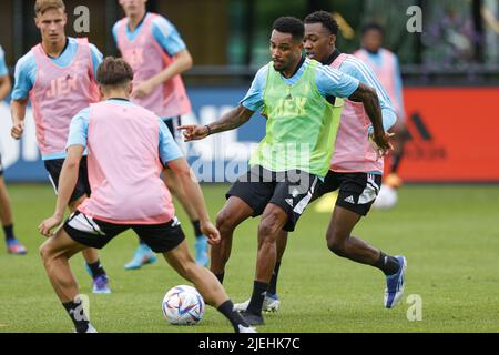 2022-06-27 12:21:01 ROTTERDAM - Danilo di Feyenoord durante la prima sessione di allenamento di Feyenoord al complesso sportivo 1908 il 27 giugno 2022 a Rotterdam, Olanda. ANP PIETER STAM DE JONGE olanda OUT - belgio OUT Foto Stock