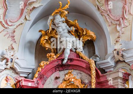 BIRNAU, BAVIERA, GERMANIA, 07 GIUGNO 2022 : Rococo e decori barocchi nella basilica di Birnau, sul lago di Costanza, di Gottfried Bernhard GOTZ e Joseph Anton Foto Stock