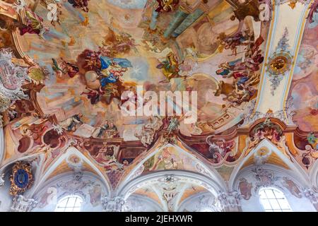 BIRNAU, BAVIERA, GERMANIA, 07 GIUGNO 2022 : Rococo e decori barocchi nella basilica di Birnau, sul lago di Costanza, di Gottfried Bernhard GOTZ e Joseph Anton Foto Stock