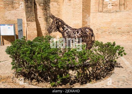 Scultura Platero accanto al Monastero di Santa Clara, Moguer Foto Stock