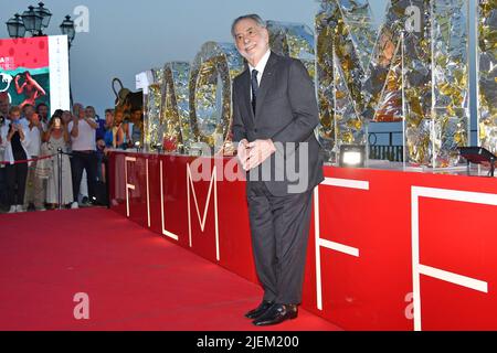 Taormina, Italia. 26th giugno 2022. Taormina Messina, Italia, 26 giugno 2022, 68th Taormina Film Fest. Nella foto: Francis Ford Coppola partecipa al tappeto rosso del Taormina Film Fest 2022. Nel corso del 68th Taormina Film Fest 2022, News in Taormina, Italy, June 26 2022 Credit: Independent Photo Agency/Alamy Live News Foto Stock