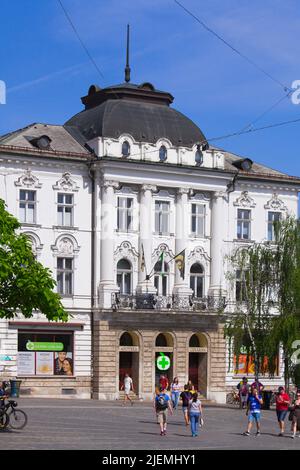 Slovenia, Lubiana, Presernov Trg, Piazza principale, gente, Foto Stock