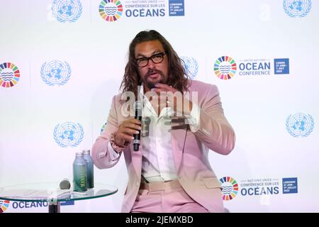 Lisbona, Portogallo. 27th giugno 2022. Jason Momoa, attore E attivista oceanico STATUNITENSE, parla durante la Conferenza delle Nazioni Unite sugli oceani a Lisbona, in Portogallo, il 27 giugno 2022. (Credit Image: © Pedro Fiuza/ZUMA Press Wire) Foto Stock