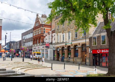 Area pedonale per Market Street, Wellingborough, Northamptonshire, England, Regno Unito Foto Stock