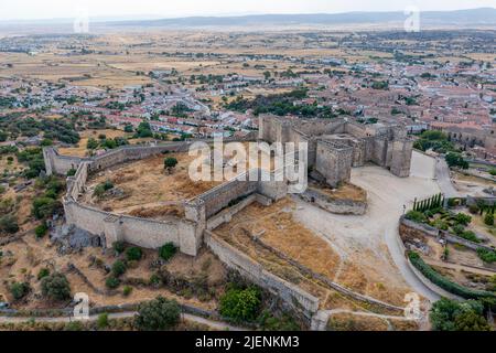 Castello di Trujillo. Ex arabo Alcazaba inTrujillo, provincia Caceres. Regione di Extramadura in Spagna Vista panoramica Foto Stock