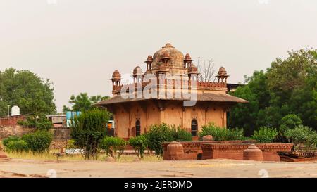 Tomba di Ghaus Mohammad Mosque Campus, Gwalior, Madhya Pradesh, India. Foto Stock