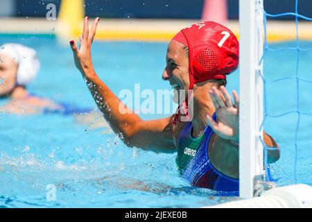 BUDAPEST, UNGHERIA - GIUGNO 28: Laura Teani d'Italia durante i Campionati Mondiali FINA Budapest 2022 Quarter Final Match Italia contro Francia il 28 Giugno 2022 a Budapest, Ungheria (Foto di Albert ten Hove/Orange Pictures) Foto Stock