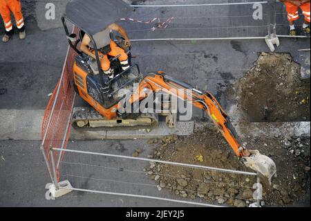 - Milano, cortile - Milano, cantiere stradale Foto Stock