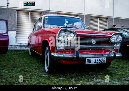 Particolare di auto classica spagnola come il vecchio taxi di barcellona. Sedile 1500 Foto Stock