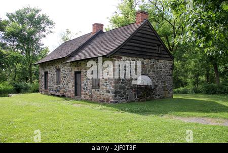 Casa di Christopher, ca. 1720, nella storica città di Richmond, collezione di vecchie case e case, Staten Island, NY, USA Foto Stock