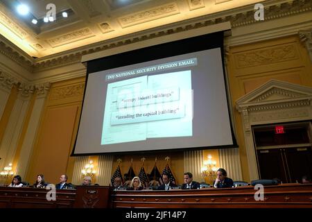 Washington, USA, 28 giugno 2022. U.S. House Select Committee tiene la sei audizione sulla sua indagine di gennaio 6 su Capitol Hill a Washington il 28 giugno 2022. Foto di Yuri Gripas/ABACAPRESS.COM Foto Stock