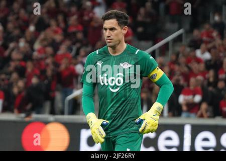 Curitiba, Brasile. 28th giugno 2022. Durante la partita Athletico x Libertad per la Copa Libertadores, tenutasi allo stadio Joaquim Américo Guimarães di Curitiba, PR. Credit: Carlos Pereyra/FotoArena/Alamy Live News Foto Stock