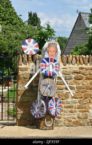 Un festival di capricci per celebrare il Giubileo del platino della regina si è tenuto nel villaggio nord dell'Oxfordshire di Hook Norton durante il fine settimana di 2/6 giu Foto Stock