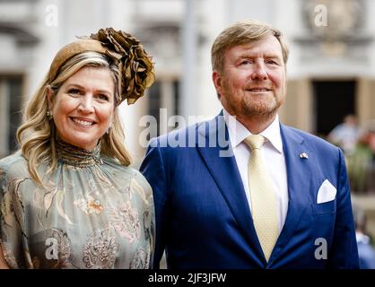 Austria, 29/06/2022, 2022-06-29 12:15:11 GRAZ - Re Willem-Alexander e Regina Maxima arrivano al municipio. A Graz, la coppia reale conclude la visita statale di tre giorni in Austria. ANP SEM VAN DER WAL uscita paesi bassi - uscita belgio Foto Stock