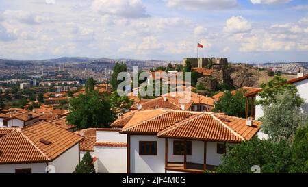 Vista sul centro storico di Ankara. Intorno ad Ankara Kalesi, il Castello nella capitale della Turchia Foto Stock