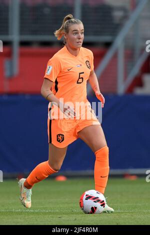 Enschede - Jill Roord of Holland Women durante la partita di qualificazione della Coppa del mondo femminile tra Paesi Bassi e Bielorussia allo Stadio De Grossch teste il 28 giugno 2022 a Enschede, Paesi Bassi. ANP GERRIT VAN COLOGNE Foto Stock