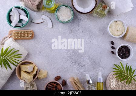 Burro naturale di cacao, jojoba e cocco Foto Stock