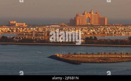 Dubai, Hotel Atlantis, Atlantis, Hotel, Modernes Design und moderne Architektur a Dubai, ein Luxushotel aus Glas und Stahl Foto Stock