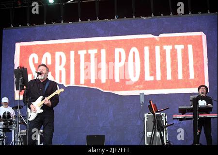 Leeds, South Yorkshire, Regno Unito. 25th giugno 2022. Green Gartside, cantante di Scriti Politti, suona al Lets Rock Leeds 80s Festival di Leeds. (Credit Image: © Robin Burns/SOPA Images via ZUMA Press Wire) Foto Stock