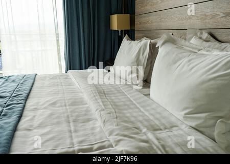 Decorazioni minimaliste degli interni delle camere da letto Foto Stock