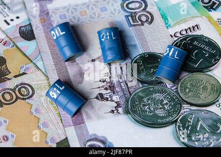 Zagabria, Croazia. 30th giugno 2022. Foto scattata il 30 giugno 2022 a Zagabria, Croazia mostra un'illustrazione della dipendenza dell'Europa dal petrolio e dal gas russo. Foto: Davor Puklavec/PIXSELL Credit: Pixsell Photo & video agency/Alamy Live News Foto Stock