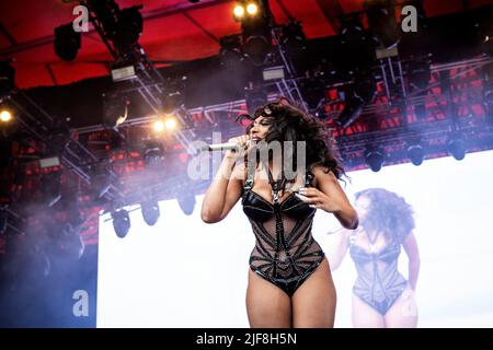 Roskilde, Danimarca. 30th giugno 2022. Il rapper americano Megan Thee Stallion suona un concerto dal vivo durante il festival di musica danese Roskilde Festival 2022 a Roskilde. (Photo Credit: Gonzales Photo/Alamy Live News Foto Stock