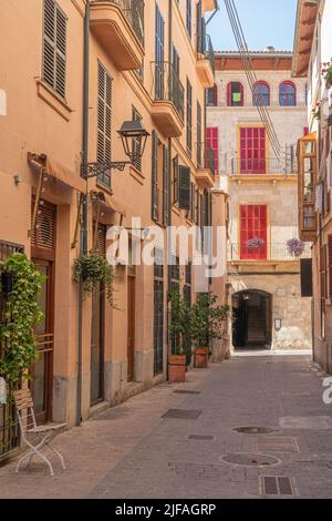 Strada nella città di Palma sull'isola di Maiorca Foto Stock