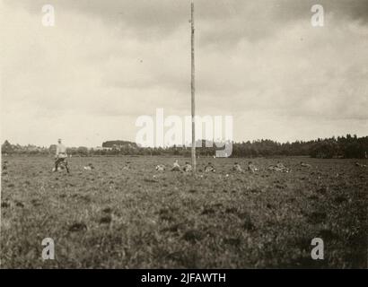 Esercizio di slide con i soldati di cavalleria di The Life Regiment's Husars K 3. Foto Stock