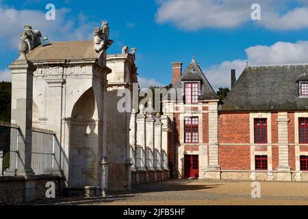 Francia, Eure, parco del Castello del campo di battaglia a Sainte-opportunune-du-Bosc, etichettato Giardino notevole, proprietà del decoratore Jacques Garcia Foto Stock