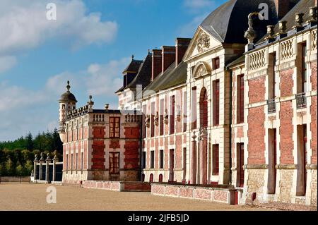 Francia, Eure, parco del Castello del campo di battaglia a Sainte-opportunune-du-Bosc, etichettato Giardino notevole, proprietà del decoratore Jacques Garcia Foto Stock