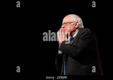 REGNO UNITO. Bernie Sanders che parla. Credito: SJ/Alamy Foto Stock