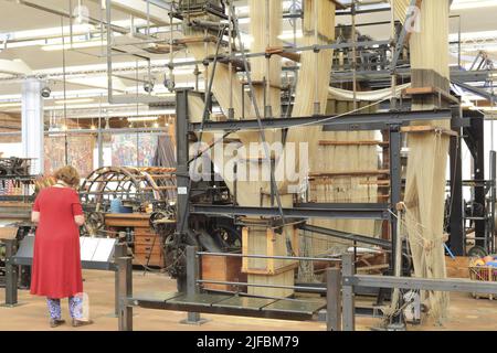 Francia, Nord, Roubaix, la Manufacture (museo della memoria e della creazione tessile) installato nei precedenti locali della società tessile Craye et fils (inizio 20th secolo) Foto Stock