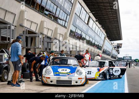 Le Mans, Francia. 01st luglio 2022. 31 PERFETTI (CH),Porsche 911 Carrera RSR 3,0 / 1974 , azione durante il le Mans Classic 2022 dal 30 giugno al 3 luglio 2022 sul circuito des 24 Heures du Mans, a le Mans, Francia - Foto Julien Delfosse / DPPI Credit: DPPI Media/Alamy Live News Foto Stock