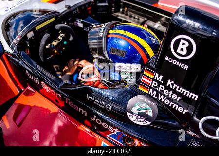 Le Mans, Francia. 01st luglio 2022. 03 Maris Erik (fra), Audi R8 LMP, ritratto durante le Mans Classic 2022 dal 30 giugno al 3 luglio 2022 sul circuito des 24 Heures du Mans, a le Mans, Francia - Foto Damien Saulnier / DPPI Credit: DPPI Media/Alamy Live News Foto Stock