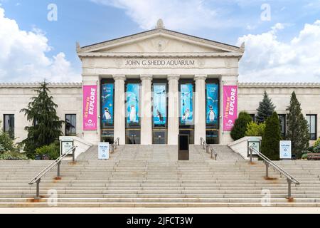 Lo Shedd Aquarium si trova nel Museum Campus nel centro di Chicago e vicino al lago Michigan. Foto Stock