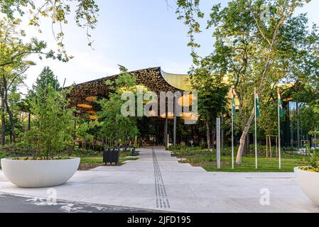 La Casa Ungherese della Musica nel parco cittadino di Budapest, progettata da Sou Fujimoto Foto Stock