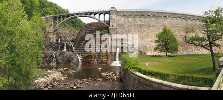 New Croton Dam, costruita nel 1892-1906, parte del sistema di approvvigionamento idrico di New York City, Croton-on-Hudson, NY, USA Foto Stock