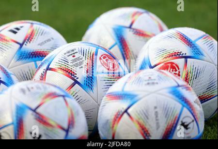 Meal, Germania. 01st luglio 2022. Primo : 01.07.2022, calcio, 1st Bundesliga, stagione 2022/2023, incontro di prova, RWE, Rot-Weiss Essen - Borussia Monchengladbach, Gladbach match ball General 3rd League, ADIDAS/dpa/Alamy Live News Credit: dpa picture Alliance/Alamy Live News Foto Stock