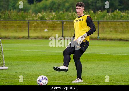 ZUNDERT, PAESI BASSI - GIUGNO 27: Aron van Lare di NAC Breda durante la prima stagione di addestramento 2022/2023 di NAC Breda al Midglas Trainingscentrum il 27 giugno 2022 a Zundert, Paesi Bassi. (Foto di Joris Verwijst/Orange Pictures) Foto Stock