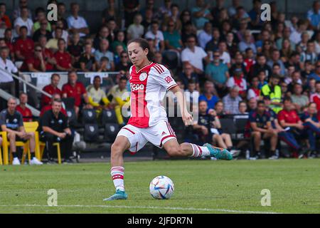 OLDENZAAL, PAESI BASSI - LUGLIO 2: Kian Fitz-Jim di Ajax durante la partita pre-stagione amichevole tra Ajax e SC Paderborn 07 allo Sportpark Vonderseijde il 2 Luglio 2022 a Oldenzaal, Paesi Bassi (Foto di Pieter van der Woude/Orange Pictures) credito: Orange Pics BV/Alamy Live News credito: Orange Pics BV/Alamy Live News Foto Stock