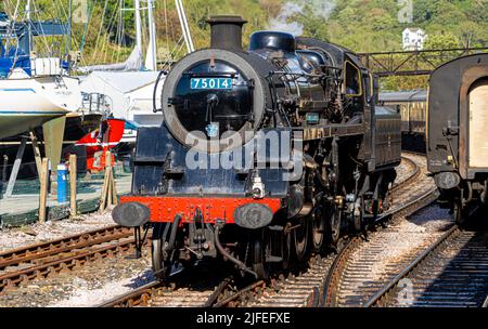 Brixham Devon UK 1st 2021 ottobre 75014 Braveheart sulla ferrovia a vapore di Dartmouth Foto Stock