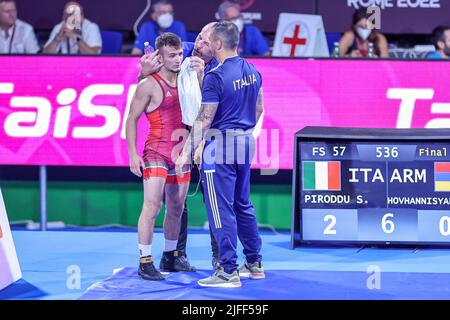 Matteo Pellicone, Roma, 02 luglio 2022, Simone Vincenzo Piroddu (ITA) FS 57kg durante i Campionati europei U20 - Wrestling Foto Stock