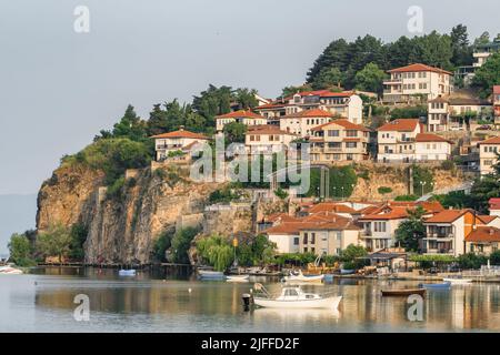 Città di Ohrid sulla riva del lago di Ohrid, Macedonia settentrionale Foto Stock