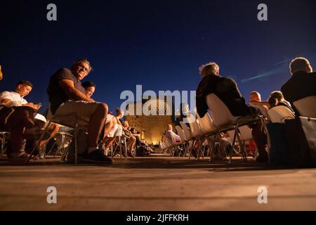 Roma, Italia. 1st luglio 2022. Vista dell'arena del cinema ''Quo Vadis'' di fronte al Colosseo di Roma (Credit Image: © Matteo Nardone/Pacific Press via ZUMA Press Wire) Foto Stock