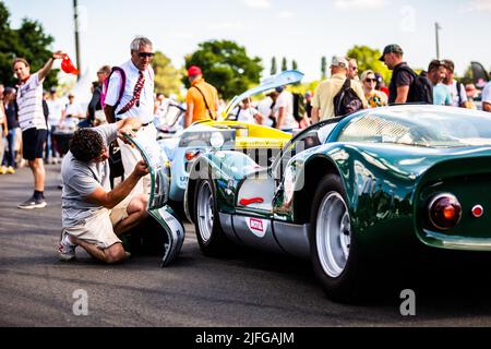 11 TROUILLARD / RONDONI (FR), Porsche 906 / 1966 durante il le Mans Classic 2022 dal 30 giugno al 3 luglio 2022 sul circuito des 24 Heures du Mans, a le Mans, Francia - Foto Damien Saulnier / DPPI Foto Stock